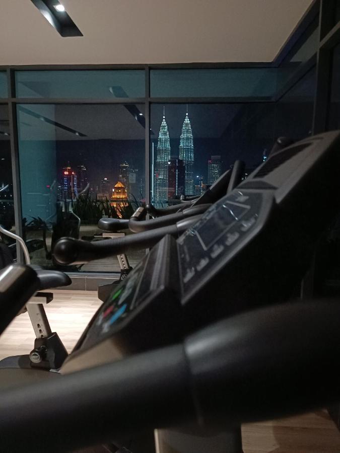 Cl 30A Super Kl View Infinity Pool Klcc Apartment กัวลาลัมเปอร์ ภายนอก รูปภาพ