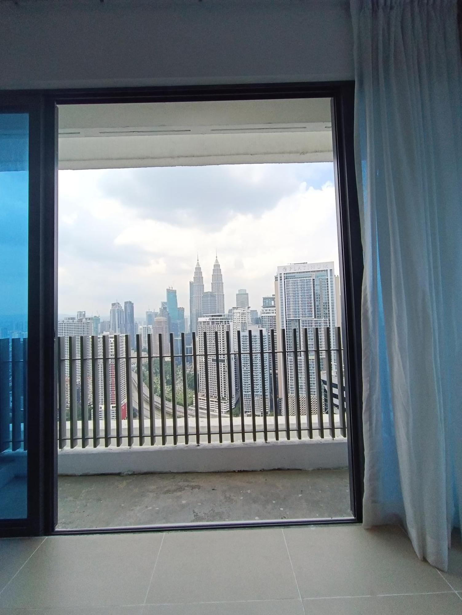 Cl 30A Super Kl View Infinity Pool Klcc Apartment กัวลาลัมเปอร์ ภายนอก รูปภาพ